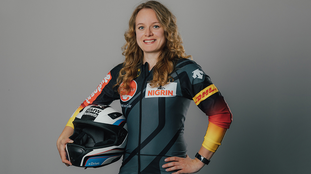 Claudia Schüßler ist nicht nur Studentin, sondern auch Bobfahrerin (Foto: Jana Dünnhaupt / Uni Magdeburg)